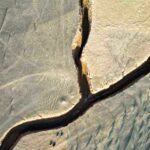 دره تنگه زبان مار در کویر لوت کرمان