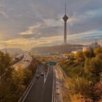 عکس برج میلاد تهران در پاییز