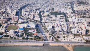 نمای هوایی از شهر بندرعباس در دی ماه 1400