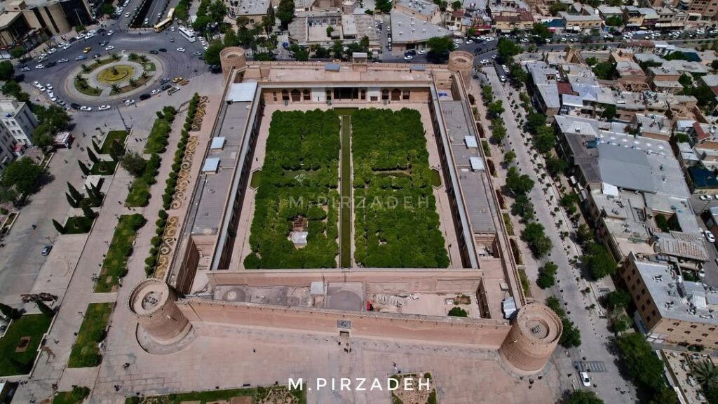 نمای هوایی از ارگ کریم‌خانی زند در شیراز